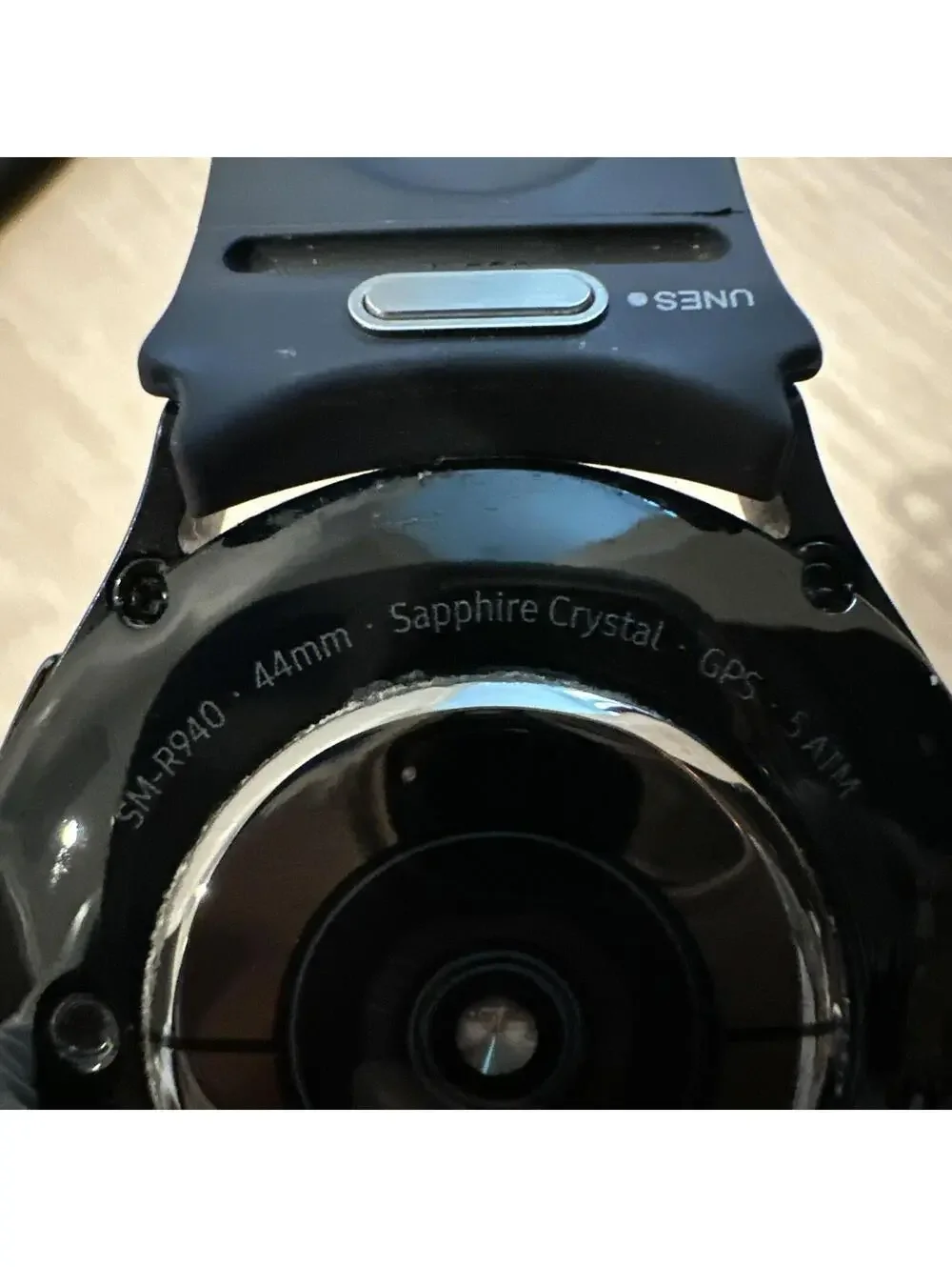 Samsung Galaxy Watch6 SM-R940 44mm Aluminum Case with Sport Band - Graphite...